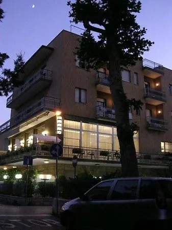 Hotel Luca Rimini Italie