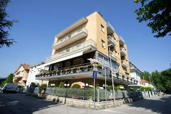 Hotel Luca Ρίμινι