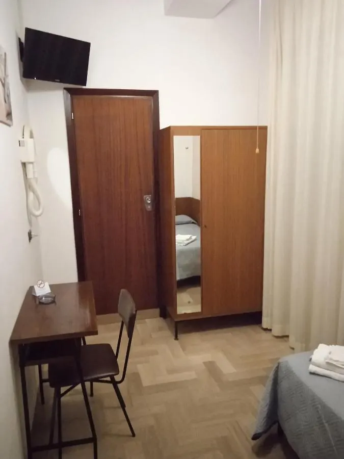 Hotel Luca Ρίμινι 0*,
